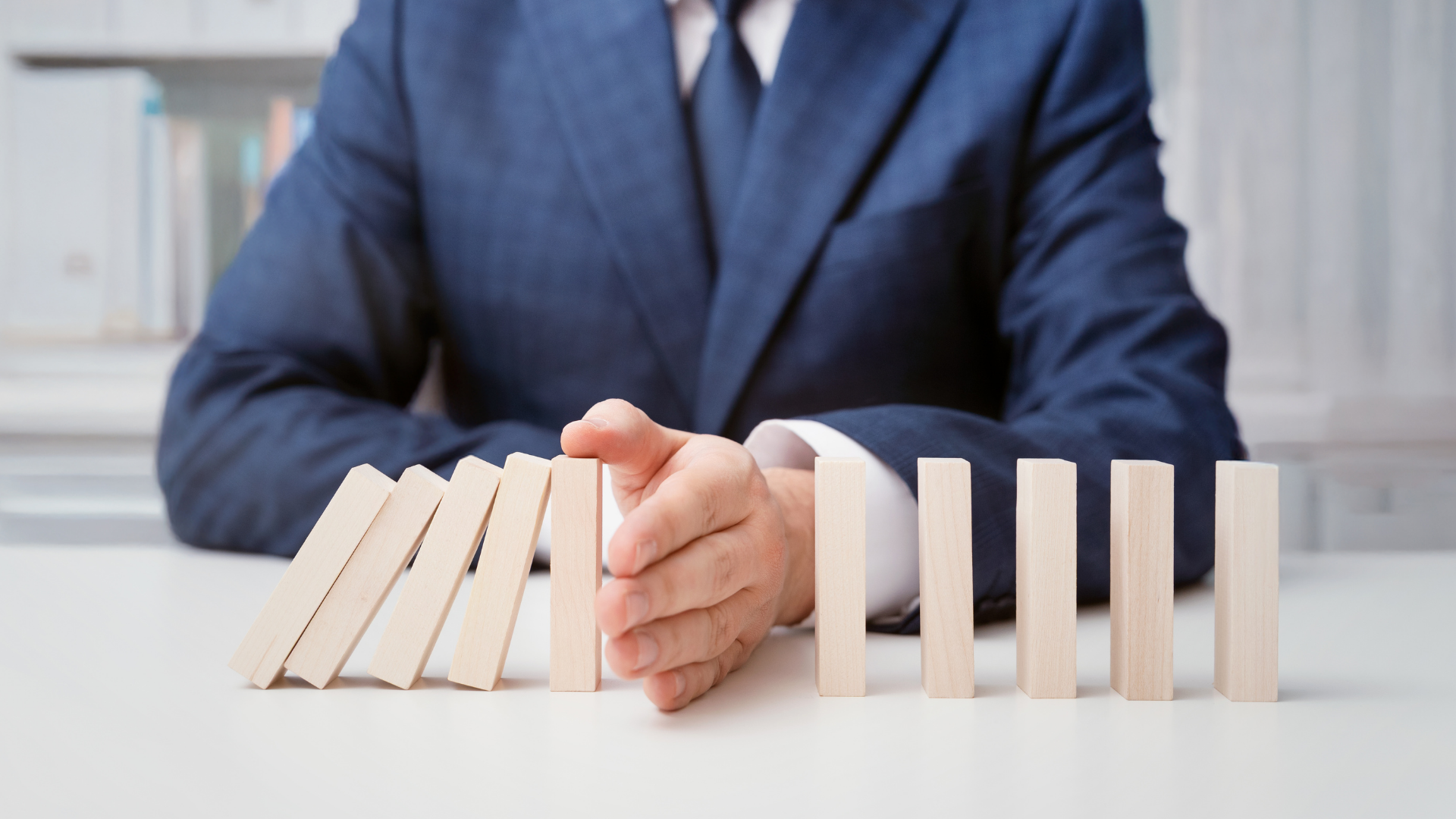 Sua Empresa Está Protegida De Riscos Jurídicos? Descubra Como Evitar Passivos Em 2026 